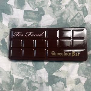Too Faced Chocolate Bar